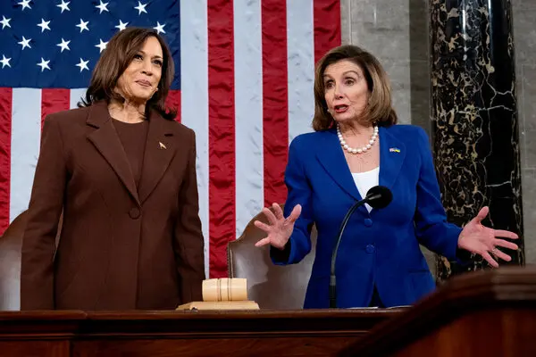 Nancy Pelosi, Kamala Harris 