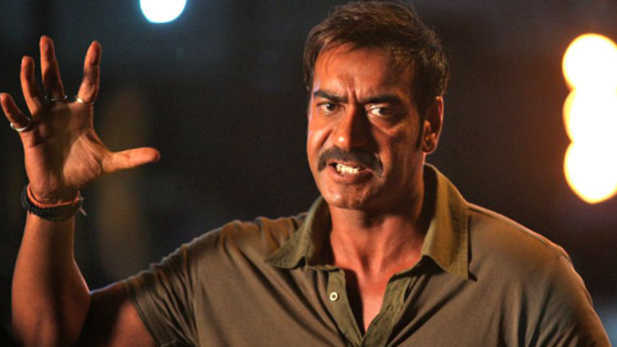 The famous Singham hand gesture
(Source: Koimoi)