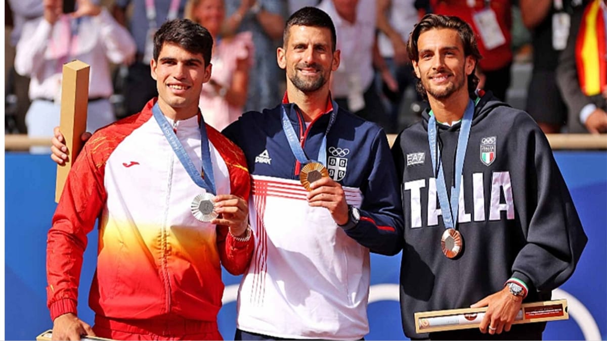 Three medelists of men's single tennis