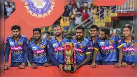 sri lanka beats india in ODI