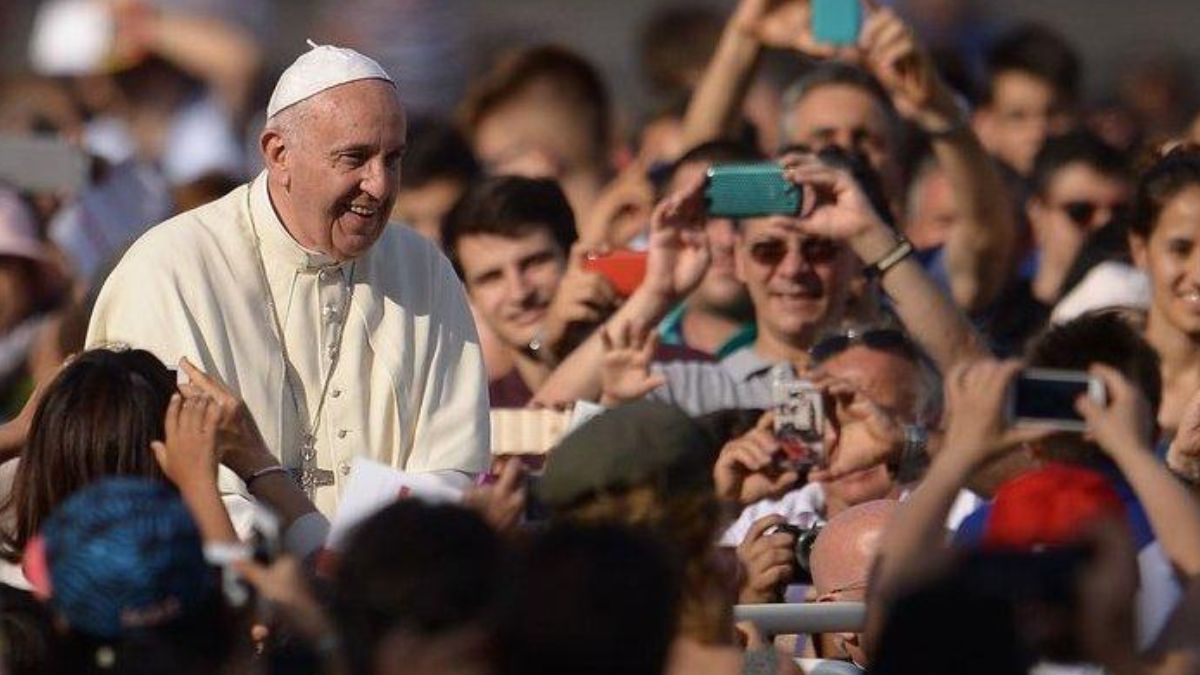 Pope Francis will participate in an interfaith meeting