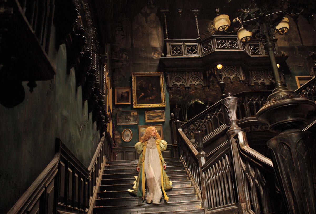 A gothic scene from crimson peak
