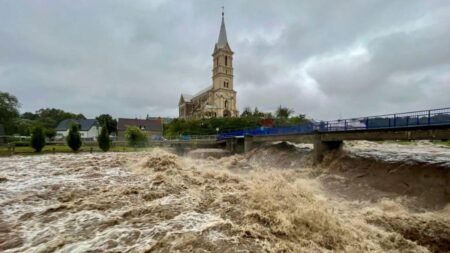 Floods hitting Czech Republic and Romania